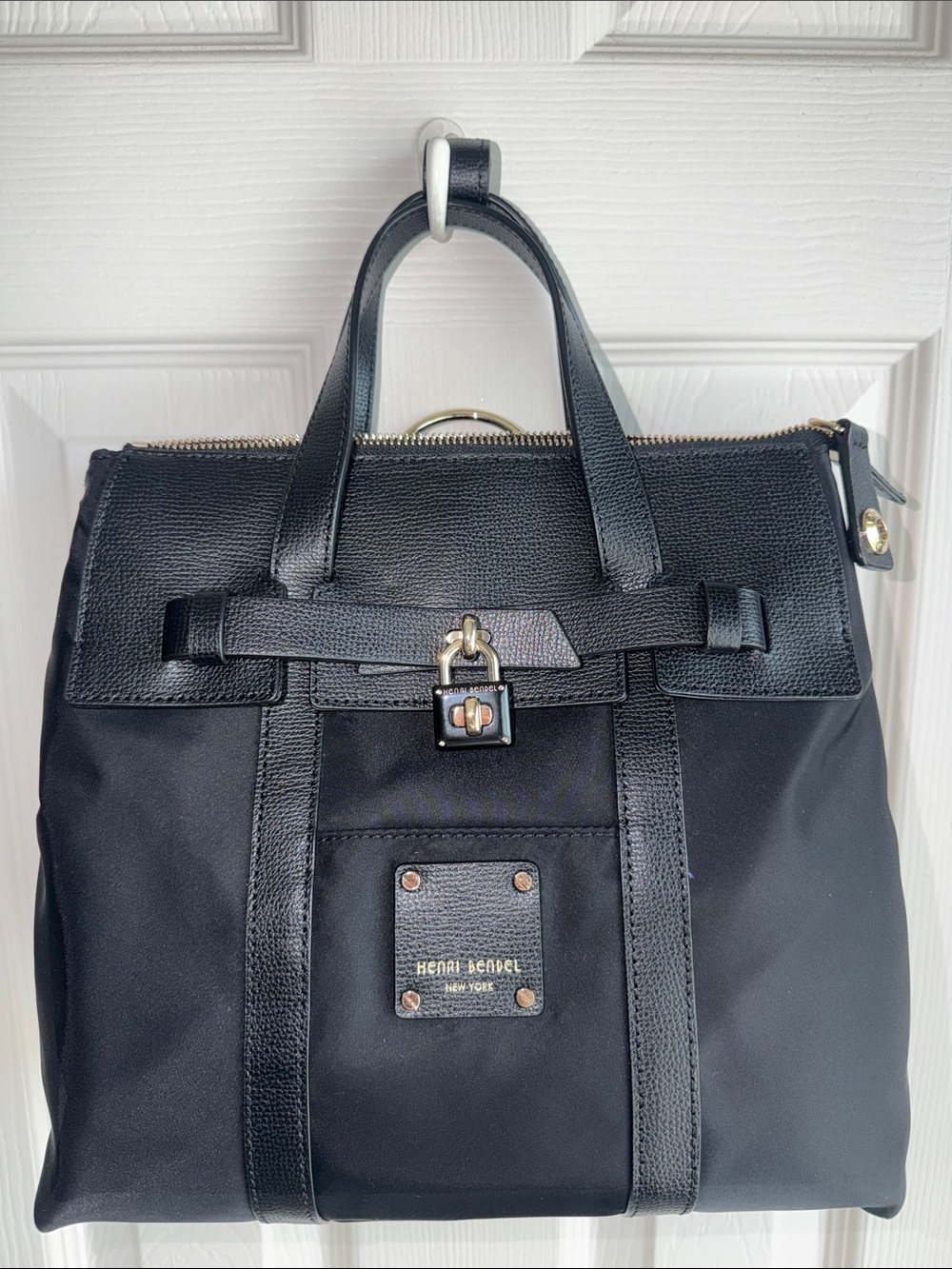 Henri bendel jetsetter backpack